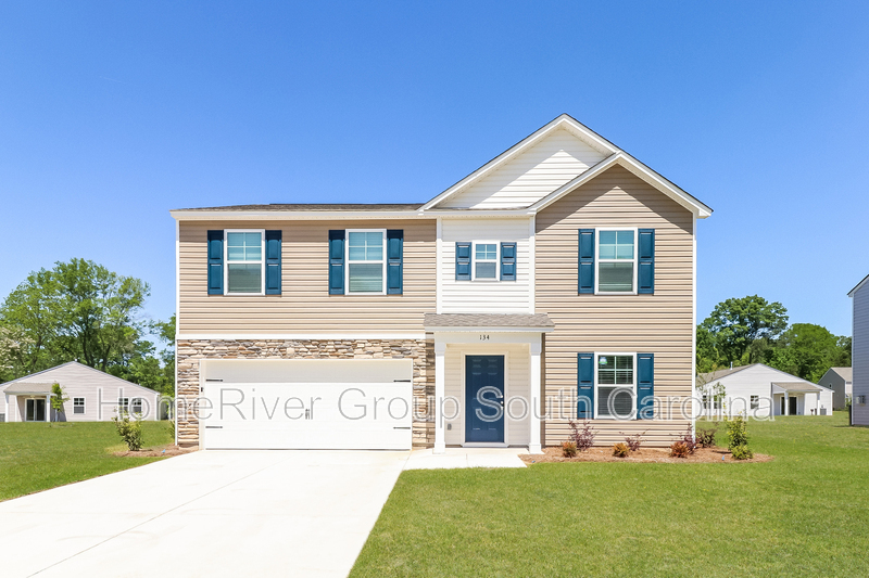 134 Carriagebrook Cir in Camden, SC - Building Photo