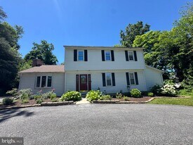 317 W Seminary Ave in Timonium, MD - Building Photo
