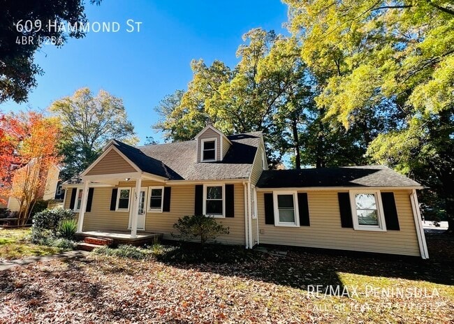 609 Hammond St in Newport News, VA - Building Photo - Building Photo