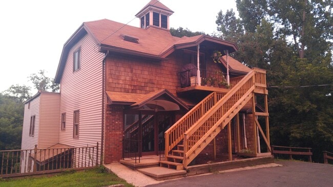27 State St, Unit 6