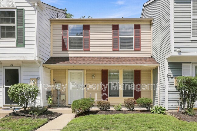 property at 21 Waterview Ct