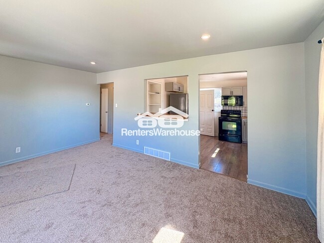 441 Jennie Dr in Denver, CO - Building Photo - Building Photo