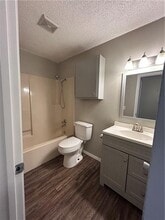 221 Brooke Lynn Dr in Gentry, AR - Building Photo - Building Photo