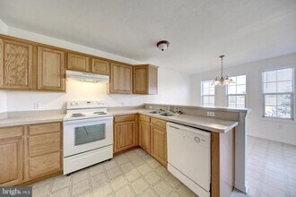 5 Shady Tree Ct in York, PA - Building Photo - Building Photo