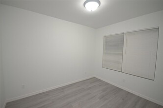 2218 Quality Life Ctr Wy in Ft. Myers, FL - Building Photo - Building Photo