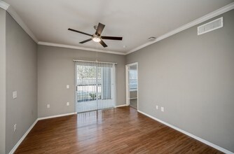 113 W Main St in League City, TX - Building Photo - Building Photo