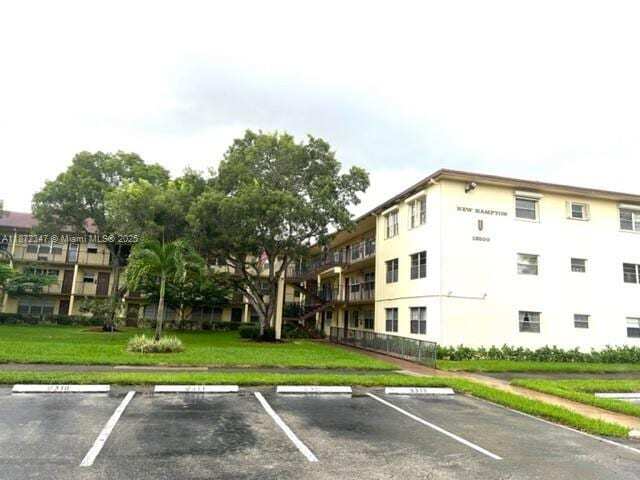 13500 SW 1st St, Unit U104 in Pembroke Pines, FL - Building Photo