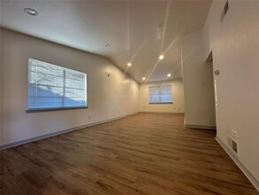 716 Timberlake Cir in Richardson, TX - Building Photo - Building Photo