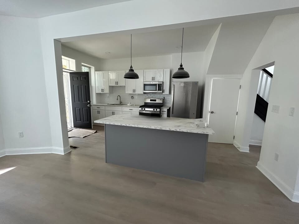 5002 Elmer Ave in Baltimore, MD - Building Photo