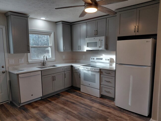 111 Cash Ln in Madison, TN - Building Photo - Building Photo