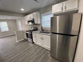 2444 Washington St, Unit 2444 in Columbia, SC - Building Photo