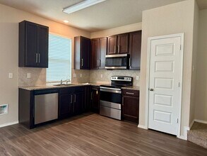 10534 Green Rock Dr in San Antonio, TX - Building Photo - Building Photo