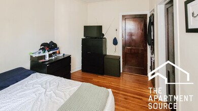 3923 N Keeler Ave, Unit 1S in Chicago, IL - Building Photo - Building Photo