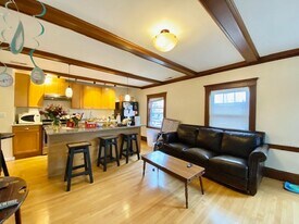 34 Bentley St, Unit 2 in Boston, MA - Building Photo