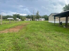 745 Dean St in Mulberry, FL - Building Photo - Building Photo