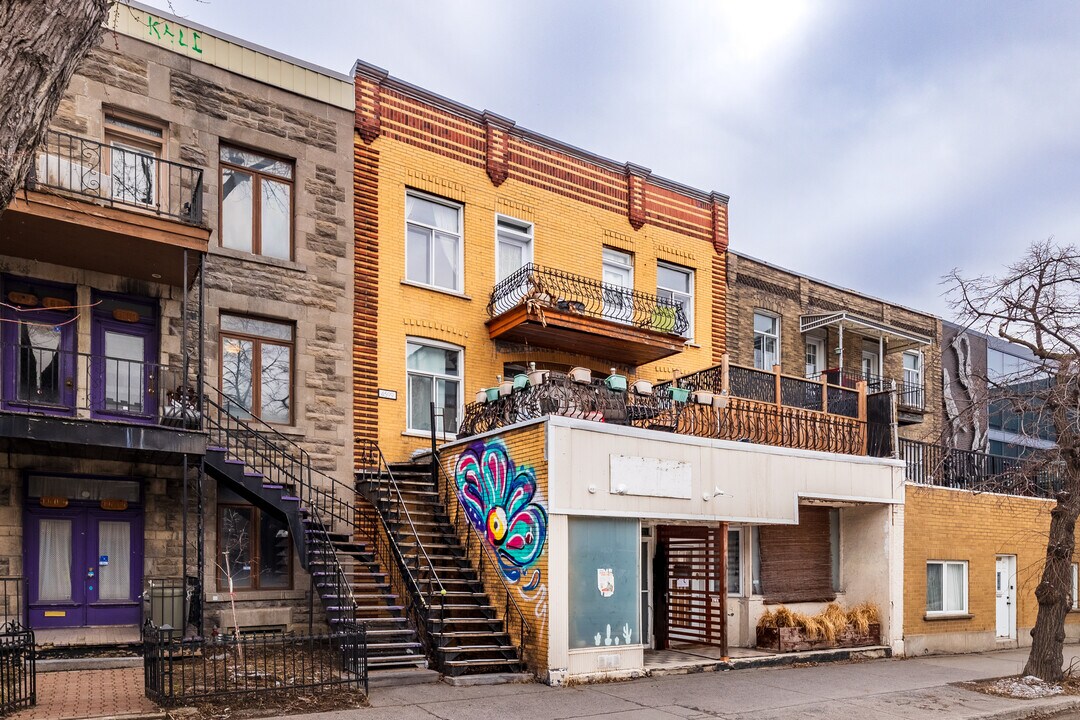 4591-4599 Papineau Av in Montréal, QC - Building Photo