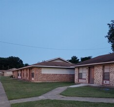1300 Courtland Rd in Atlanta, TX - Building Photo - Building Photo