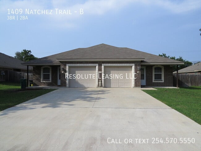 property at 1409 Natchez Trail