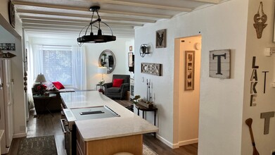 195 Clubhouse Cir in Zephyr Cove, NV - Building Photo - Building Photo