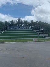 11643 SW Moon River Way in Port St. Lucie, FL - Building Photo - Building Photo