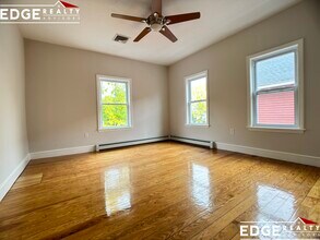 26 Winslow St in Everett, MA - Foto de edificio - Building Photo