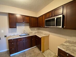 1315-1317 Halcomb Ln in Memphis, TN - Building Photo - Building Photo