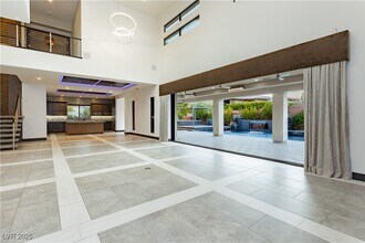 94 Glade Hollow Dr in Las Vegas, NV - Building Photo - Building Photo