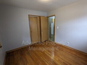 6215 W Keefe Ave Pkwy in Milwaukee, WI - Building Photo - Building Photo