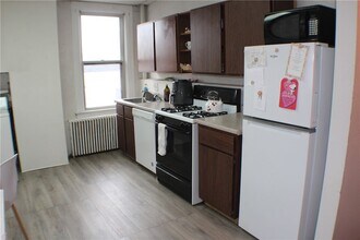 5731 Kentucky Ave, Unit 2 in Pittsburgh, PA - Building Photo - Building Photo