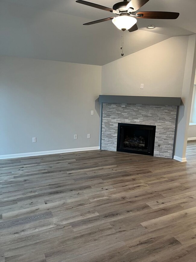 10496 Turtle Back Dr in Midwest City, OK - Building Photo - Building Photo
