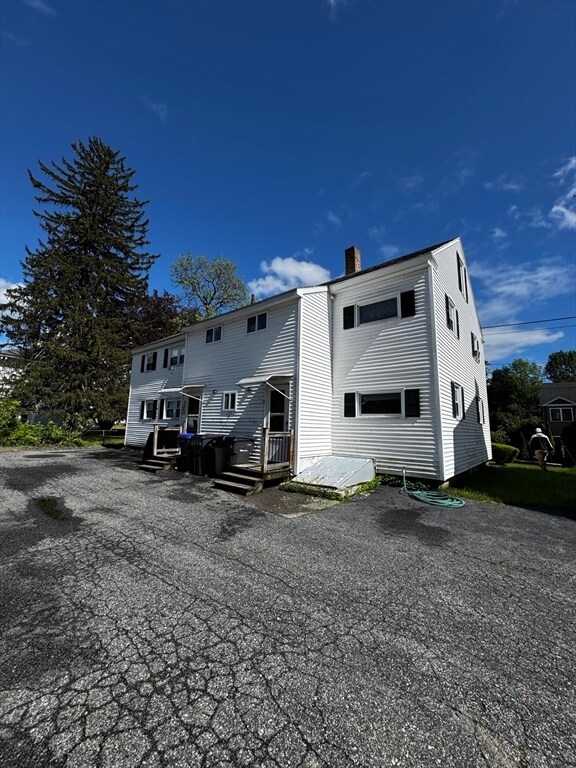 178 Main St in Grafton, MA - Building Photo - Building Photo