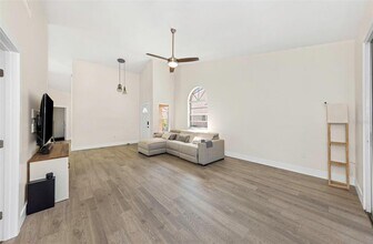 3838 Muirfield Ct in Palm Harbor, FL - Building Photo - Building Photo