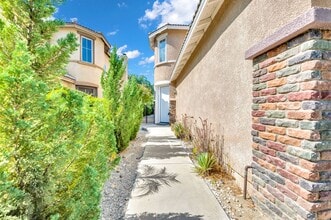 27513 Stanford Dr in Temecula, CA - Building Photo - Building Photo