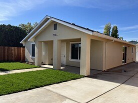 5104 Chestnut Rd in Olivehurst, CA - Building Photo