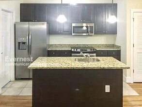 6 S Harvie St in Richmond, VA - Building Photo - Building Photo