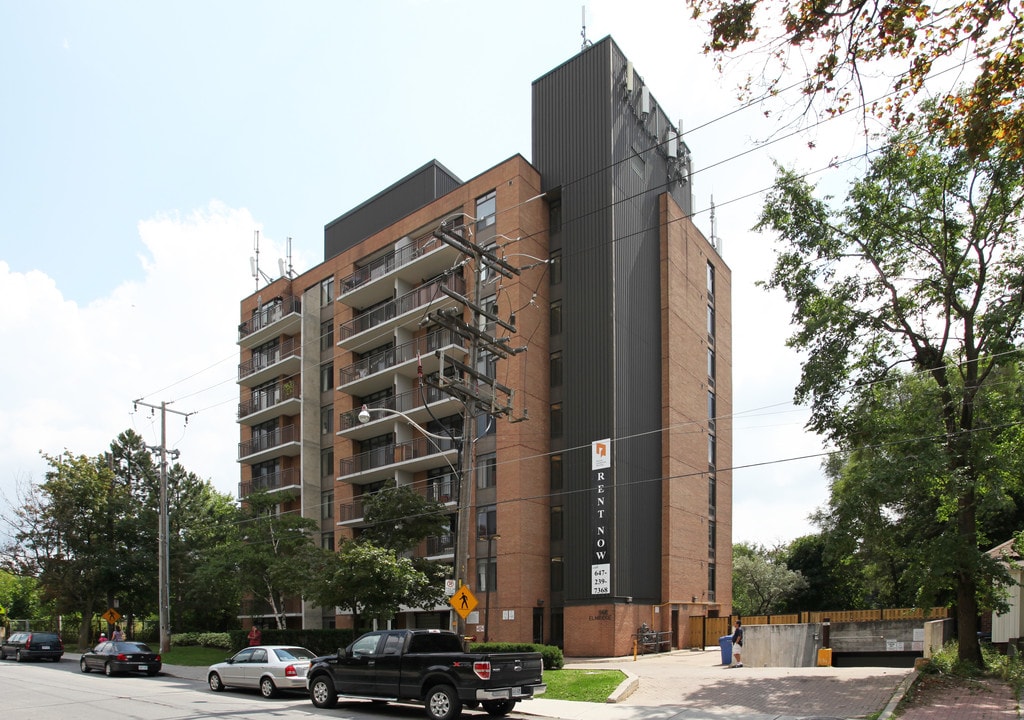 Elm Ridge Drive Apartments in Toronto, ON - Building Photo