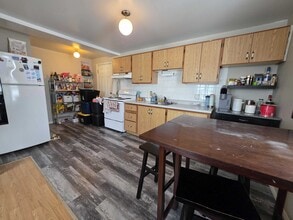 136 Patrick St in Kingston, ON - Building Photo - Building Photo