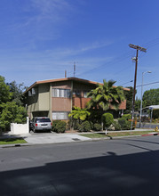 4506 W 3rd St in Los Angeles, CA - Foto de edificio - Building Photo