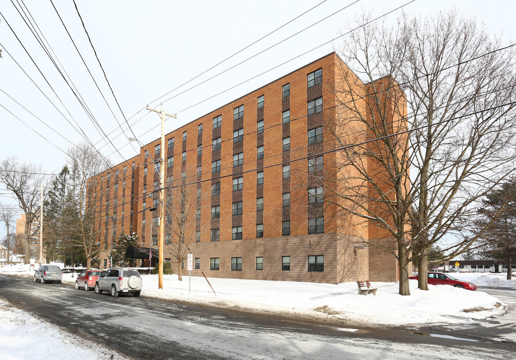 Raymond Watkin Apartments in Saratoga Springs, NY - Building Photo