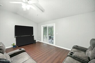 832 Heritage Lakes Dr in Jacksonville, FL - Building Photo - Building Photo