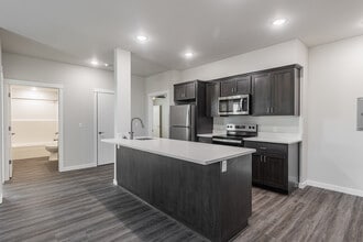 Laike Plaza in Salem, OR - Building Photo - Interior Photo