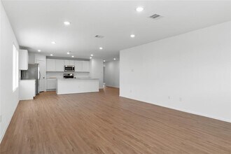 4607 Sterling Pr Trl in Baytown, TX - Building Photo - Building Photo