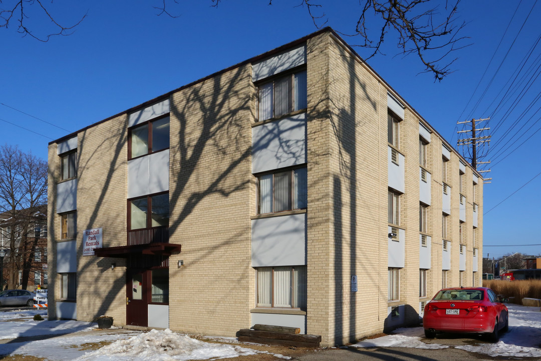 45 N Orchard St in Madison, WI - Foto de edificio