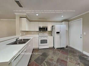 1392 Coronado Rd in Weston, FL - Building Photo - Building Photo