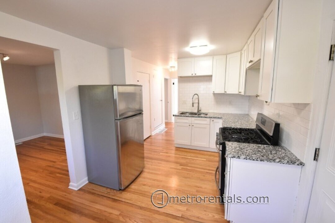 2686-2688-2688 Hibbert Ave in Columbus, OH - Foto de edificio