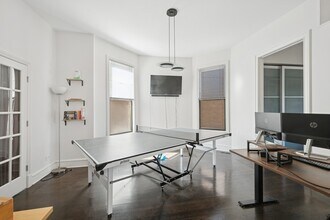 1416 N Cleveland Ave in Chicago, IL - Building Photo - Building Photo