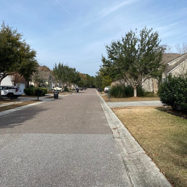 property at 2104 Baldwin Park Dr
