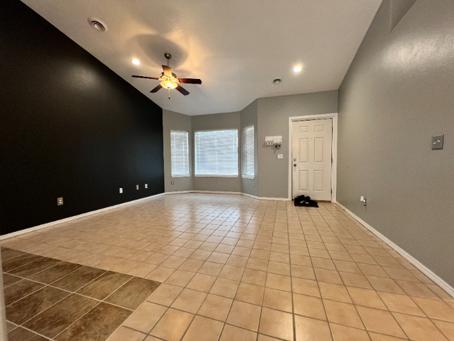 property at 7480 Edgebrook Dr