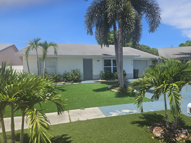 property at 6147 Moonbeam Dr