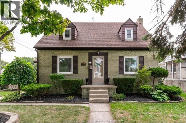 property at 7479 Wyandotte St E